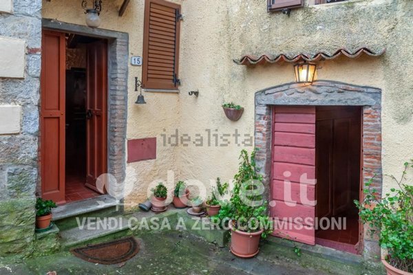 appartamento in vendita a Scansano