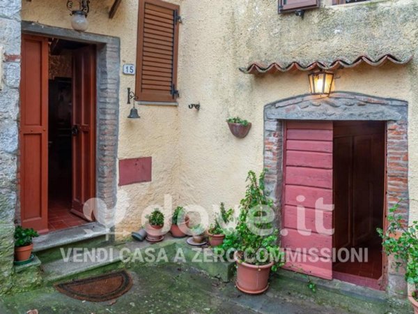 appartamento in vendita a Scansano