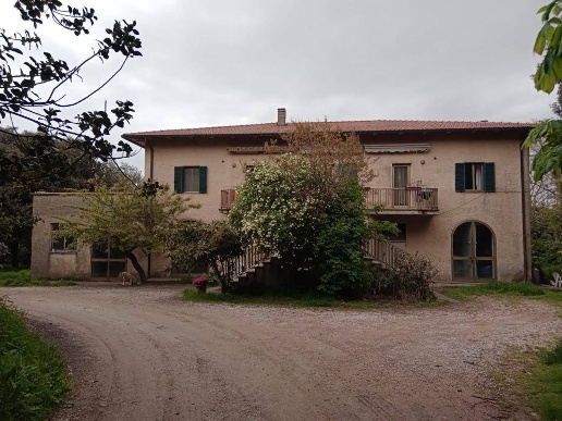 casale in vendita a Scansano