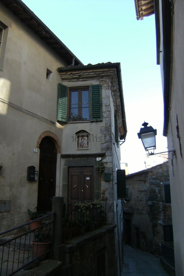 appartamento in vendita a Scansano