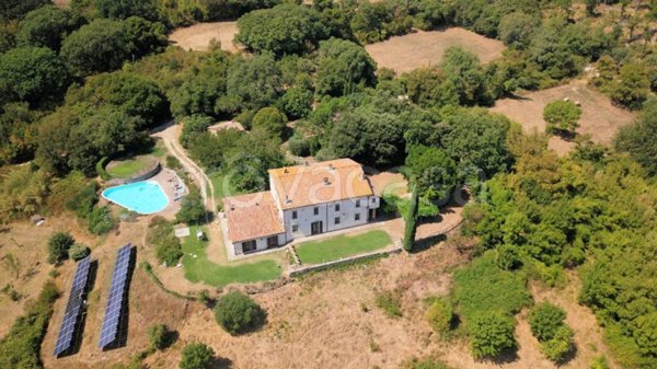 casa indipendente in vendita a Scansano