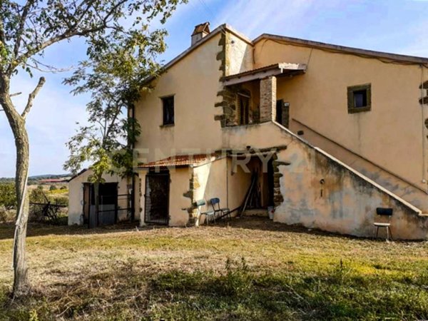 casa indipendente in vendita a Scansano