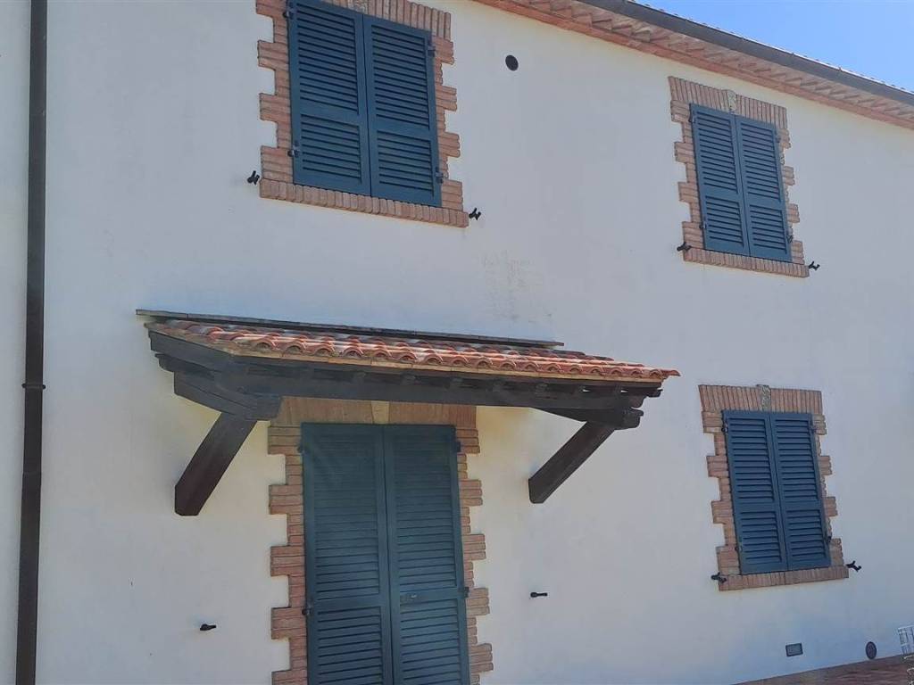 casa indipendente in vendita a Scansano