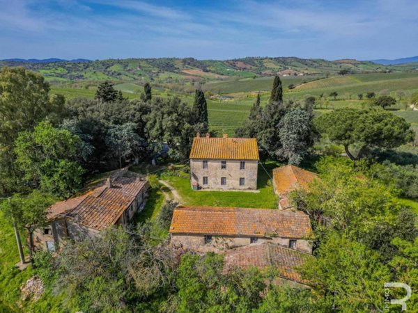 appartamento in vendita a Scansano in zona Poggioferro