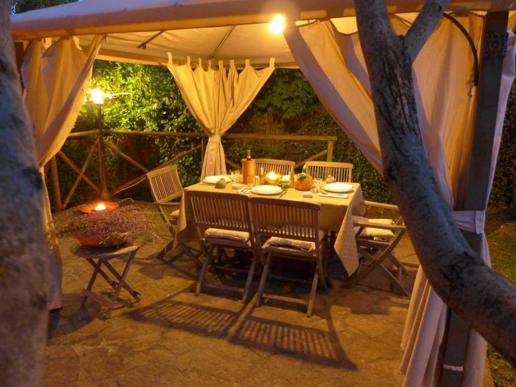 casa indipendente in vendita a Scansano in zona Murci