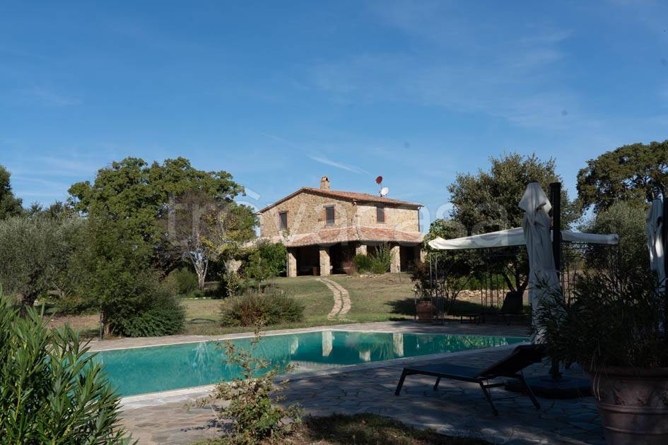 casa indipendente in vendita a Scansano in zona Murci