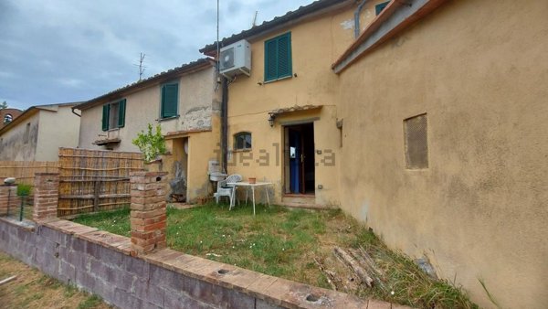 appartamento in vendita a Scansano in zona Polveraia