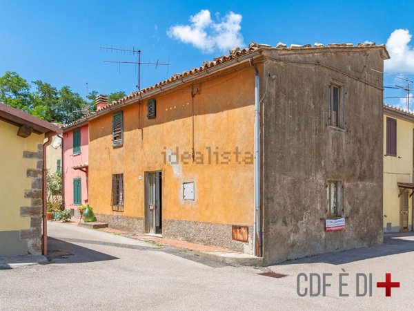 appartamento in vendita a Scansano in zona Murci