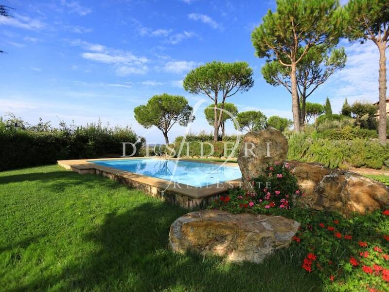 villa in vendita a Scansano