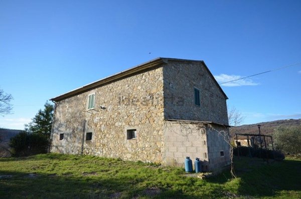 villa in vendita a Scansano