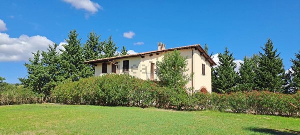 casale in vendita a Scansano