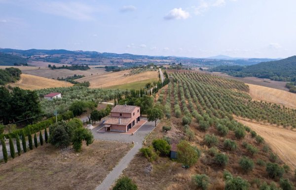 casa indipendente in vendita a Scansano