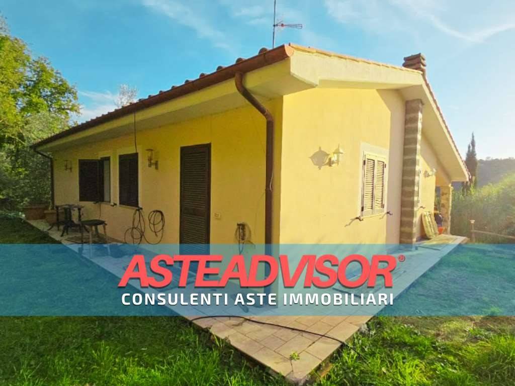casa indipendente in vendita a Scansano