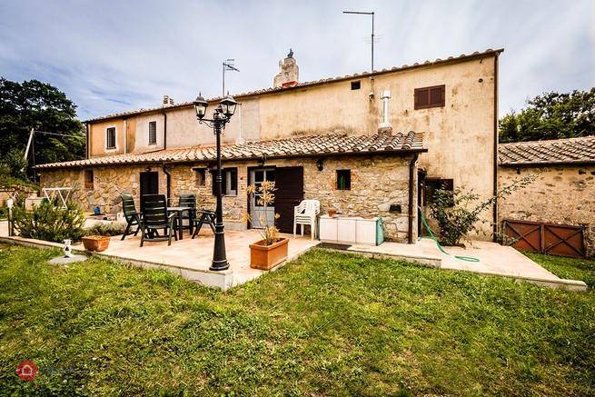 appartamento in vendita a Scansano