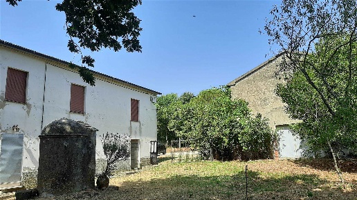 casale in vendita a Scansano