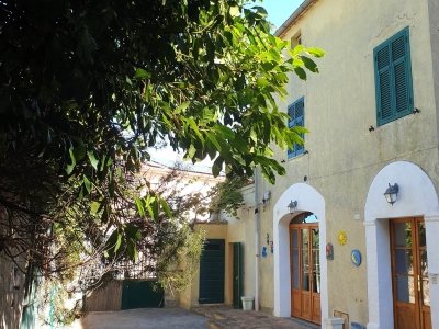 casa indipendente in vendita a Scansano in zona Murci
