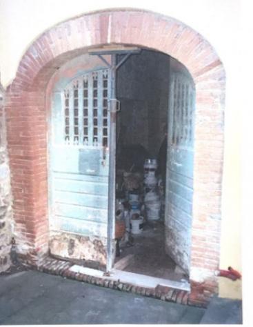 locale di sgombero in vendita a Scansano