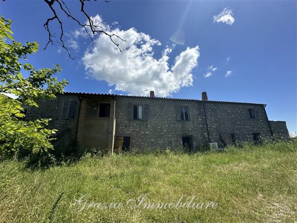 casa indipendente in vendita a Scansano in zona Baccinello