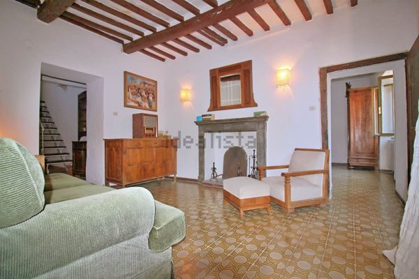 appartamento in vendita a Scansano