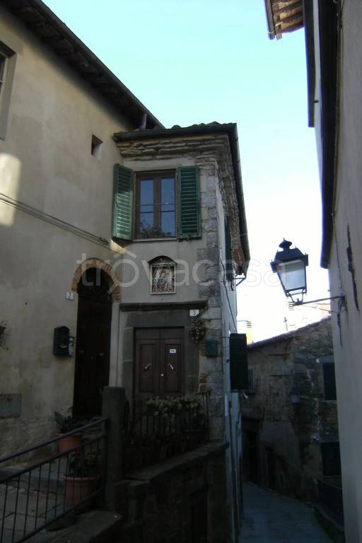 appartamento in vendita a Scansano