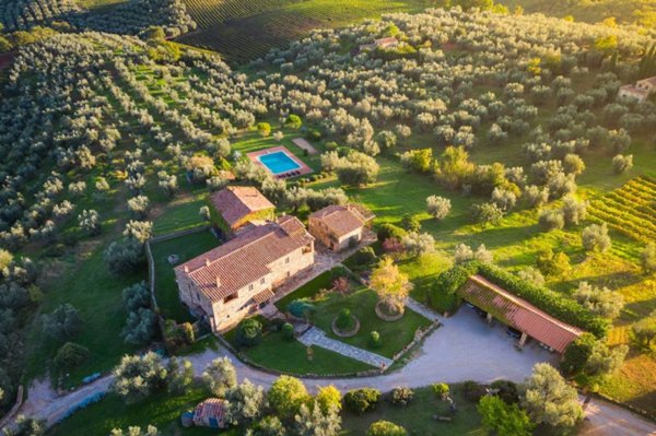 locale di sgombero in vendita a Scansano