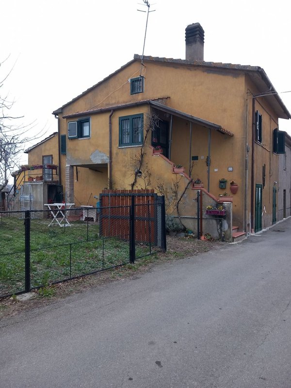 casa indipendente in vendita a Scansano
