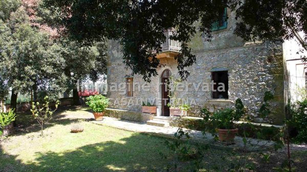 casa indipendente in vendita a Scansano in zona Preselle