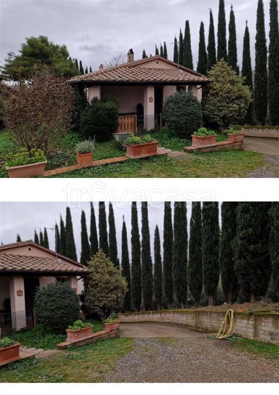 appartamento in vendita a Scansano in zona Montorgiali