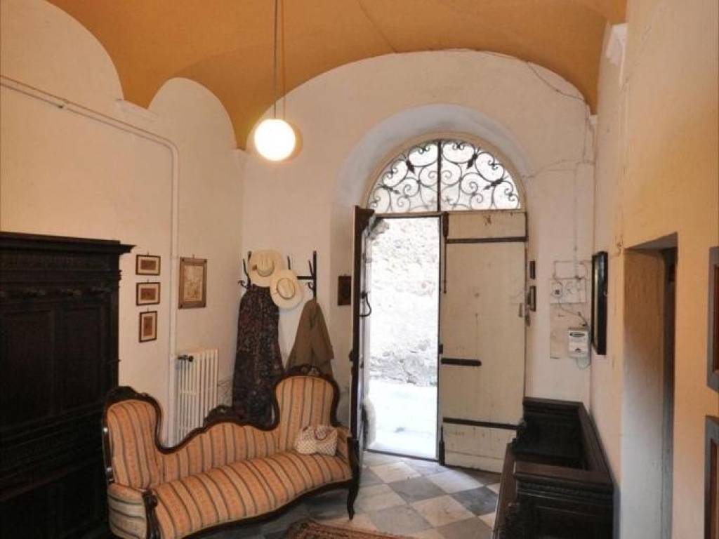 appartamento in vendita a Scansano