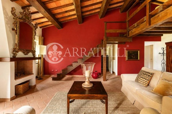casa indipendente in vendita a Scansano