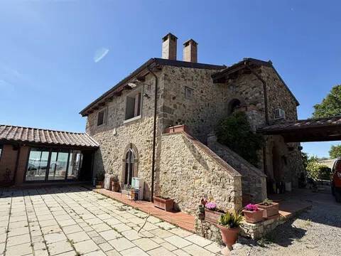 appartamento in vendita a Scansano