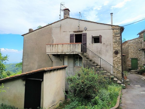 appartamento in vendita a Scansano