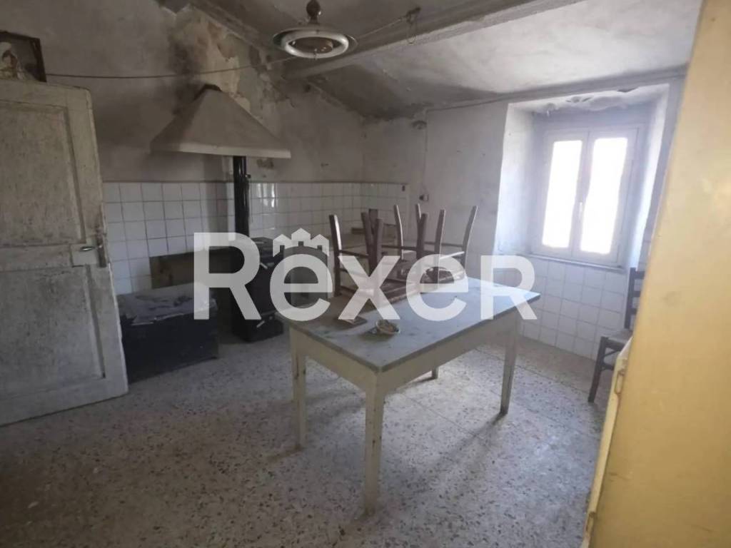 casa indipendente in vendita a Scansano in zona Murci