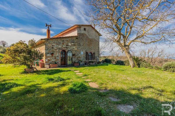casale in vendita a Scansano