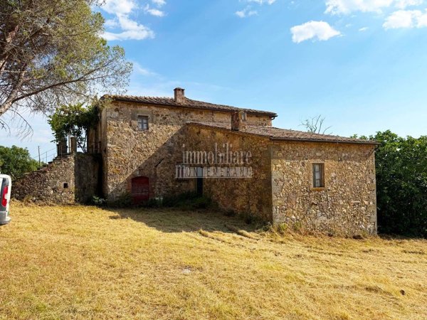 casale in vendita a Scansano
