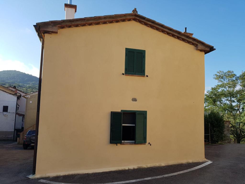 casa indipendente in vendita a Scansano in zona Polveraia