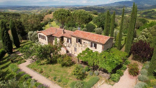 casale in vendita a Scansano in zona Polveraia