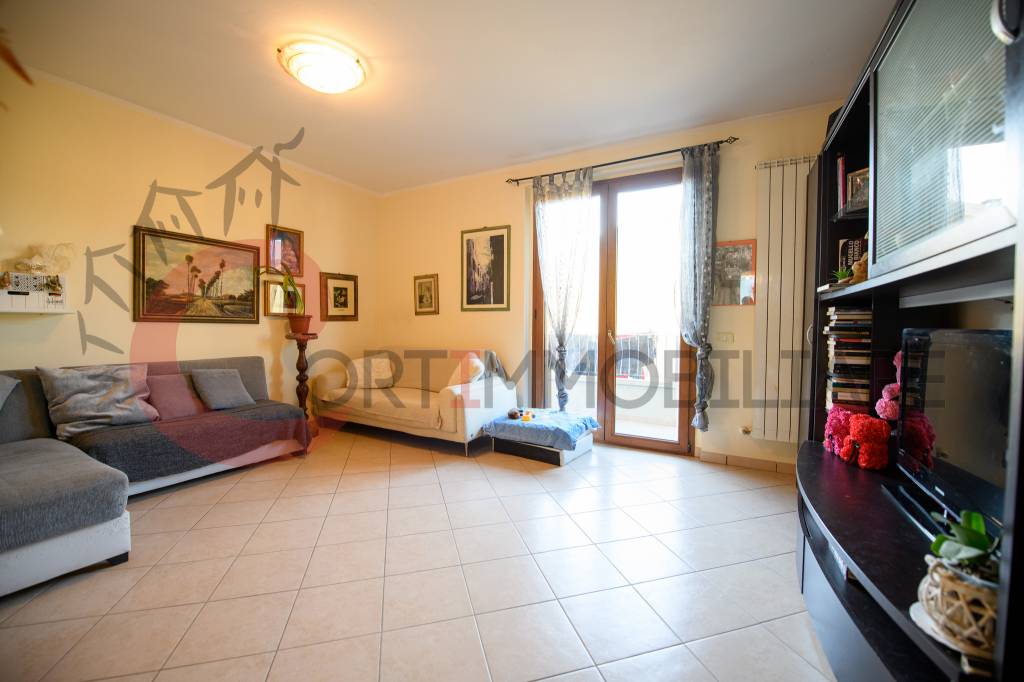 appartamento in vendita a Scarlino in zona Scarlino Scalo