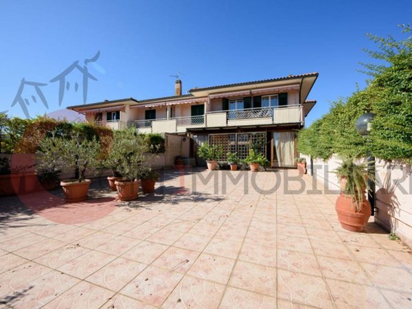 casa indipendente in vendita a Scarlino in zona Scarlino Scalo