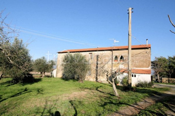 casa indipendente in vendita a Scarlino