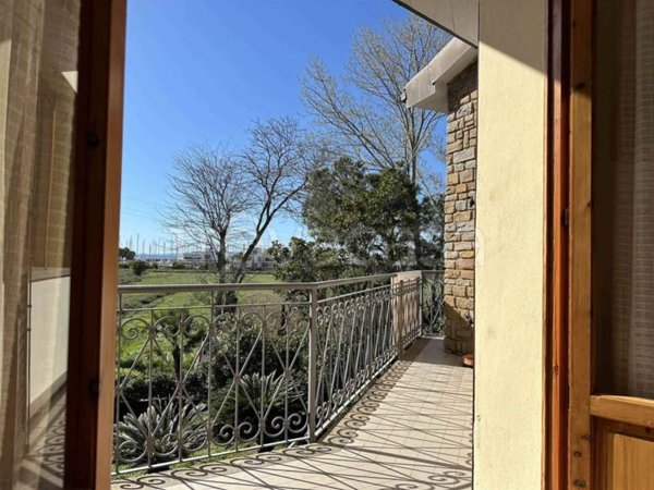 casa indipendente in vendita a Scarlino in zona Puntone
