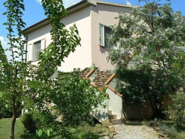 casa indipendente in vendita a Scarlino