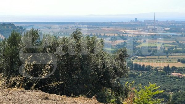 casa indipendente in vendita a Scarlino