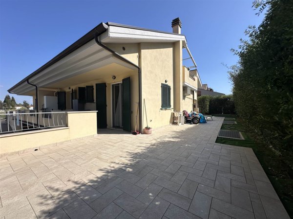 casa indipendente in vendita a Scarlino