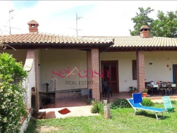 casa indipendente in vendita a Scarlino in zona Scarlino Scalo