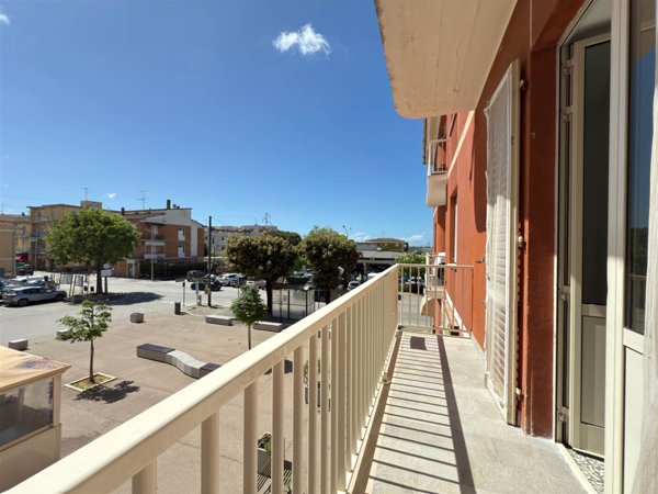 appartamento in vendita a Scarlino in zona Scarlino Scalo