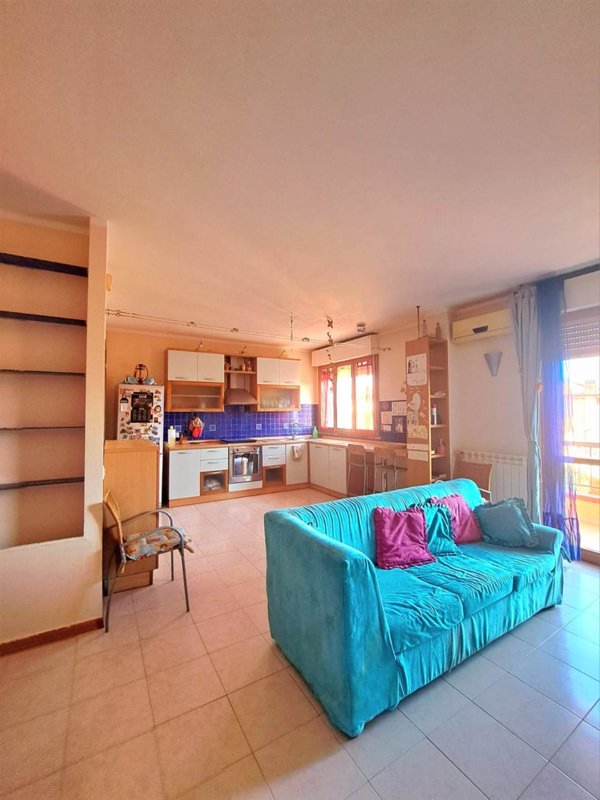 appartamento in vendita a Scarlino in zona Scarlino Scalo