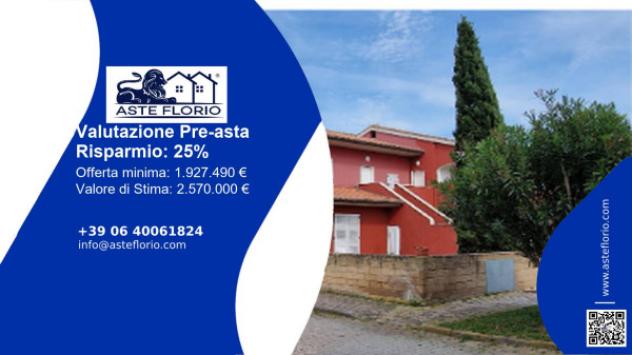 negozio in vendita a Scarlino in zona Puntone