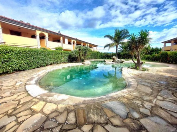 appartamento in vendita a Scarlino in zona Puntone