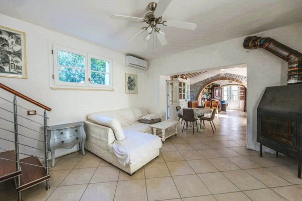 casa indipendente in vendita a Scarlino in zona Scarlino Scalo